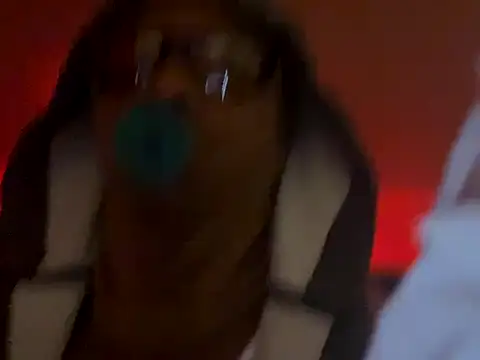 Nuaxera's Webcam Show