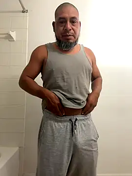 julio_p's Webcam Show