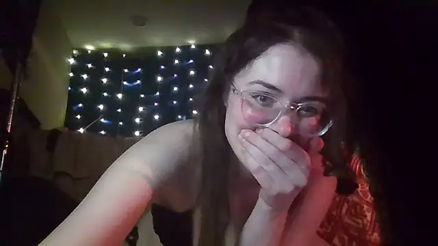 EyaDivine1's Webcam Show