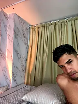 floriamANDjazmin's Webcam Show