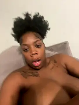 cumformedada's Webcam Show