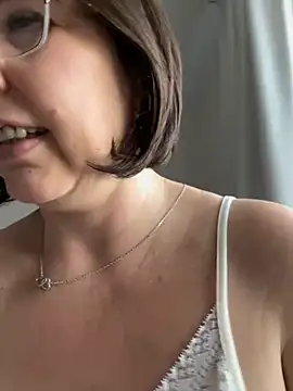 B_Bonya_m's Live Sex Cam Show