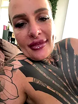 KathaleaNoir's Webcam Show