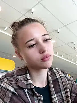Juice_Bunny's Webcam Show