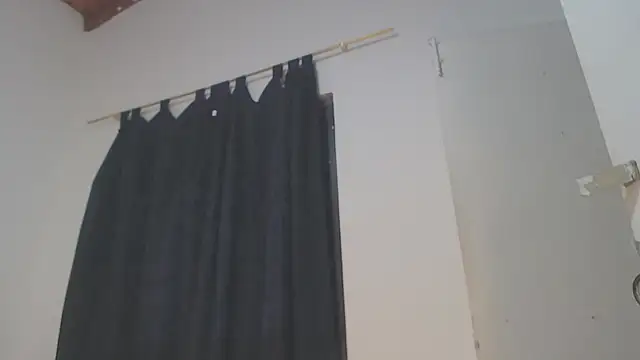 Mila_cams1_'s Webcam Show