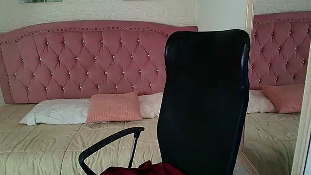 shaneelle's Webcam Show