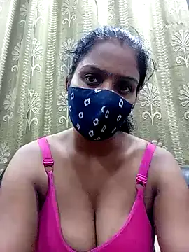 Raniji-18's Live Sex Cam Show