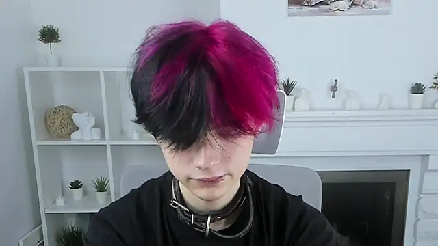Pokazy przed kamerką – Justin_Care
