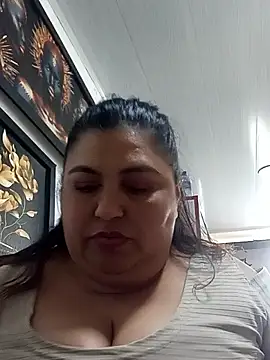 curvy_diva_'s Webcam Show