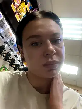 AlishaOfThorns' Webcam Show