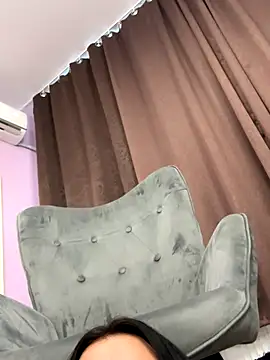 ElyzaIbarra's Webcam Show