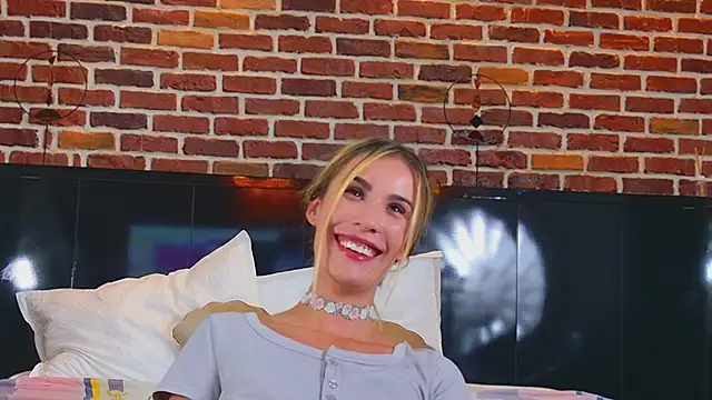 LaurynCopper's Webcam Show