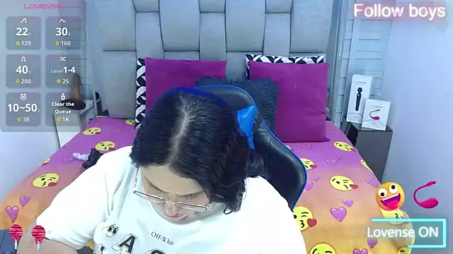 evelin_zaens' Webcam Show