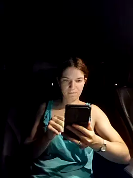 Mercedeswoman8's Webcam Show