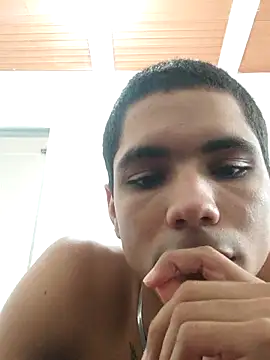 BrawnLove02's Live Sex Cam Show
