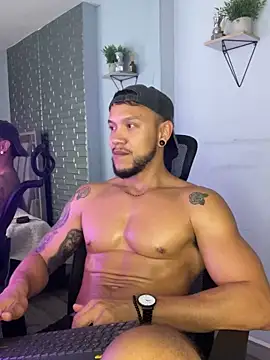 ARON_TAYLER01's Live Sex Cam Show