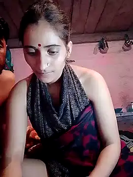 Pahadi_couple's Webcam Show
