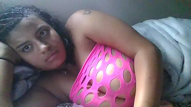 ebonymama23's Webcam Show