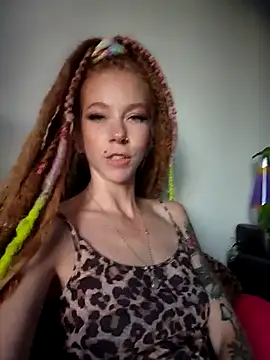 LucidLucy's Webcam Show