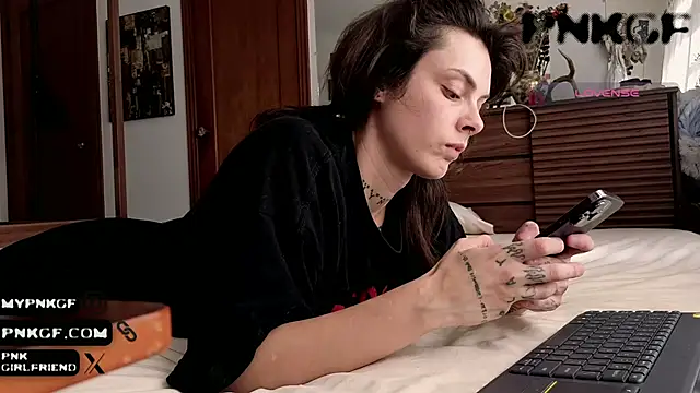 pnkgf's Webcam Show