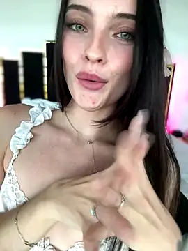 KarissaChantelle's Webcam Show