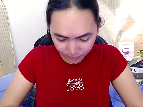 Martha_pookerxxx 现场性爱视讯表演