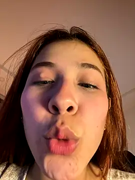 crystal_bunny7 webkamerás műsora