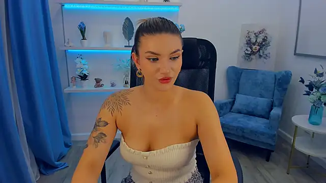 SelenaeMoore's Webcam Show