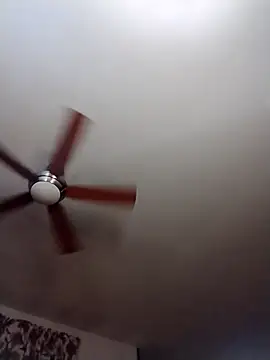 TheoreticallyCrazy2's Webcam Show