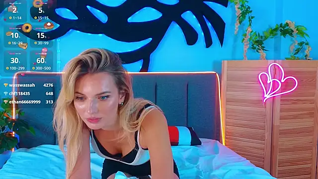 MattieAndrews 现场性爱视讯表演