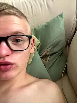 horny_blasen's Webcam Show