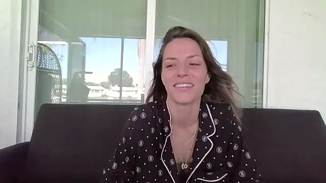 LaylaRainVIP's Webcam Show