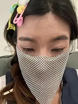 zhanglu12516's Webcam Show
