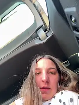 DoriDeluxe66's Webcam Show