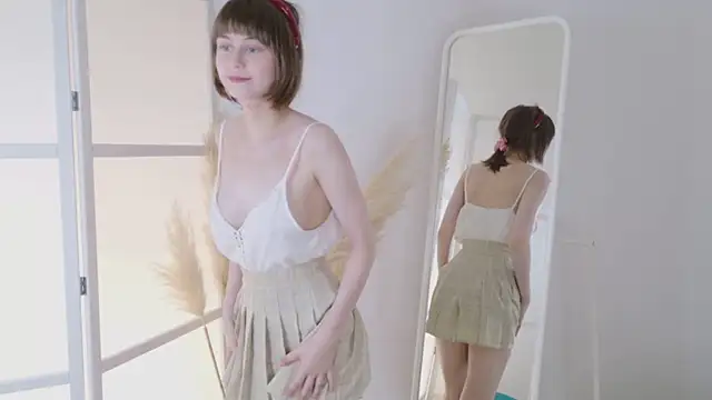 Katie_ktk's Webcam Show