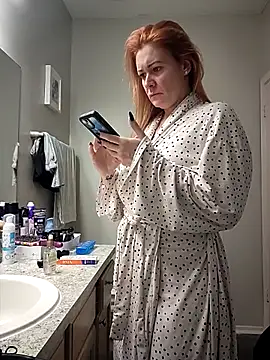HollyTattoo's Webcam Show