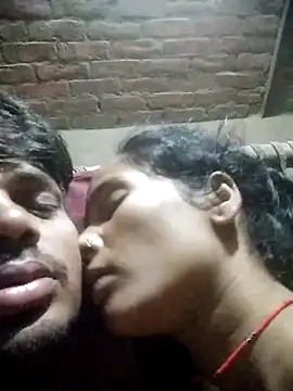 Hott_Nidhi's Webcam Show