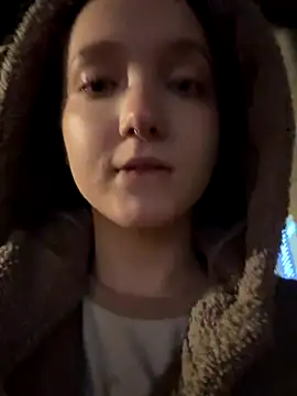 bambi_lu's Live Chat Room
