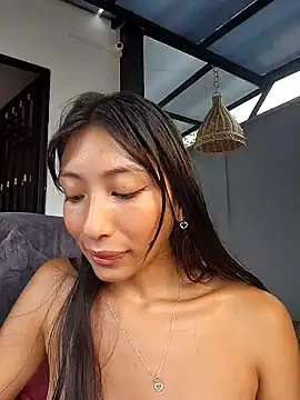 Mavi_roouse_'s Webcam Show