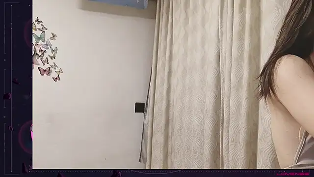 Shi_luo2025's Webcam Show