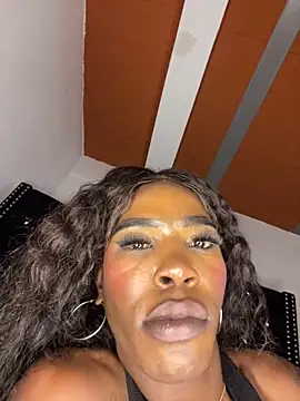 Richchocolatesweet_'s Webcam Show