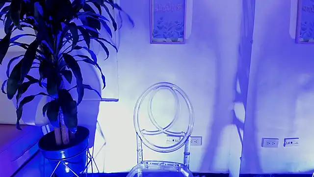 Yumii_sweetgirl's Webcam Show