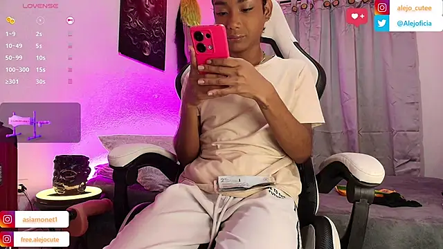 alejo_cute webcam show