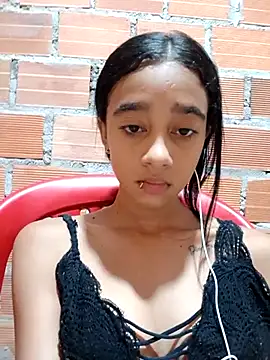 Zoe_Sweett18's Webcam Show