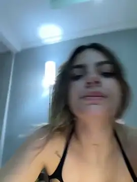 emiss_'s Webcam Show