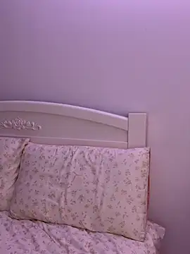 Ella-A9 Webcam-Show