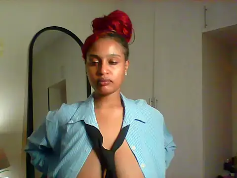 lina_pretti Webcam-Show