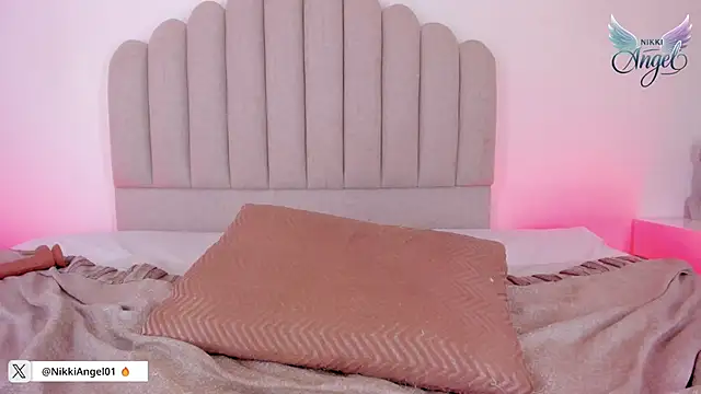 Nikki_Angel_ Webcam-Show