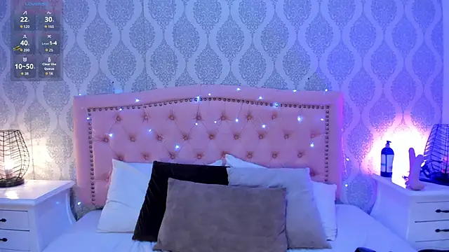 OnlyGia's Webcam Show