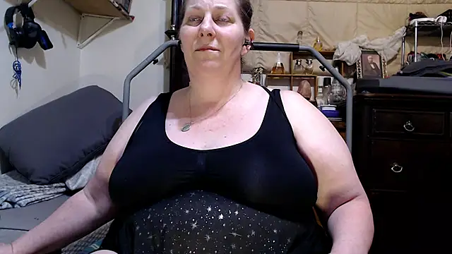 ladyscarlotta's Live Sex Cam Show